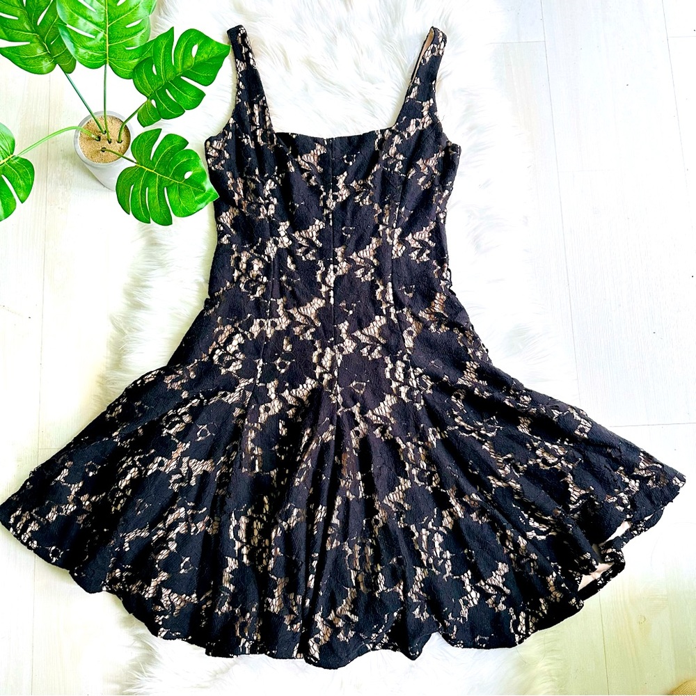 NWOT Maggy London Black Lace on Nude Fit and Flare Skater Dress, 6